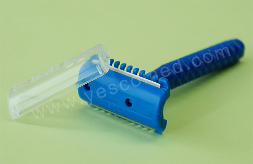 Surgical medical disposable razor with double edge